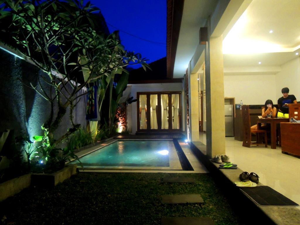 Jayastuti House Villa Ubud Oda fotoğraf