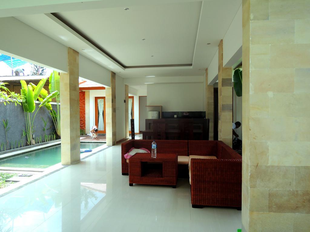 Jayastuti House Villa Ubud Oda fotoğraf
